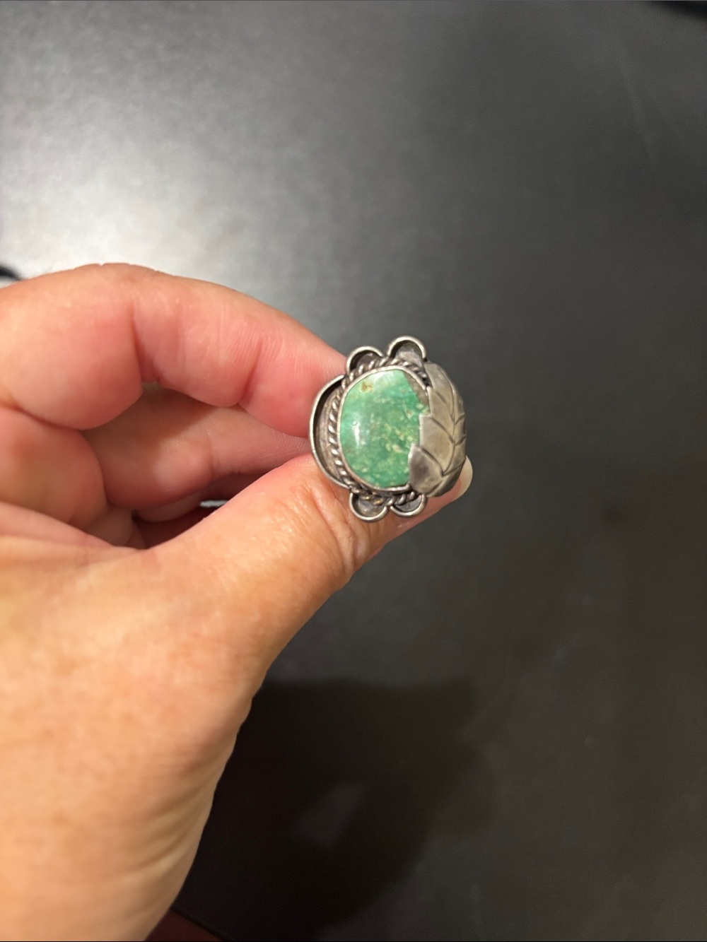 Green Turquoise Sterling Leaf Ring - Picture 2 of 5